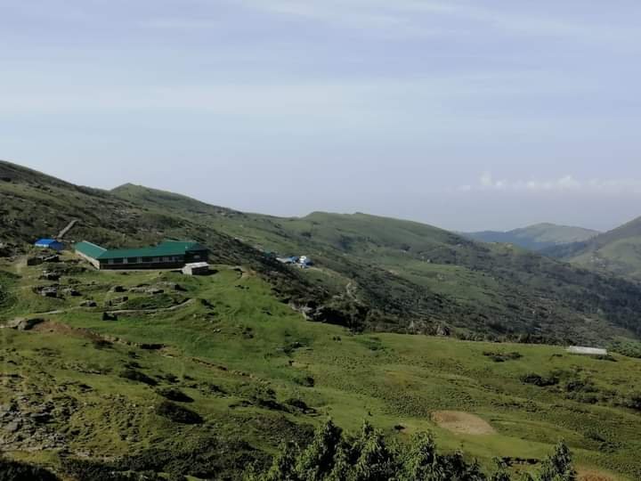 pikey-peak-trekking-food-and-culture-image